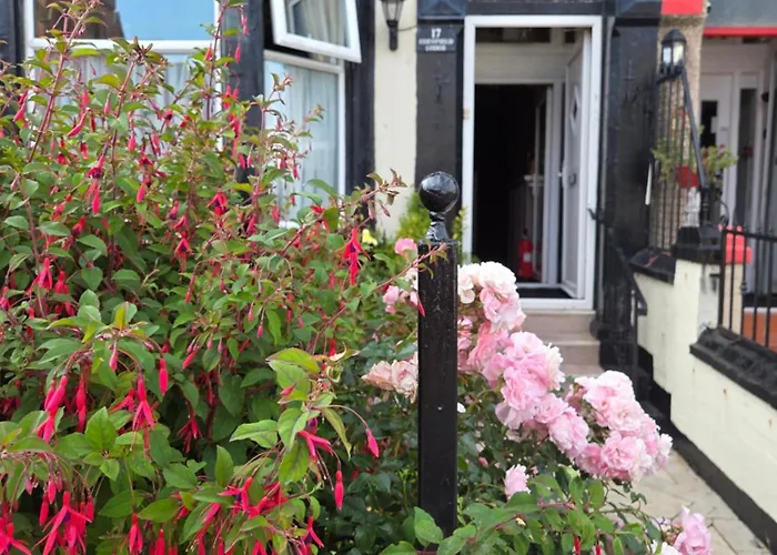 Edenfield Lodge
