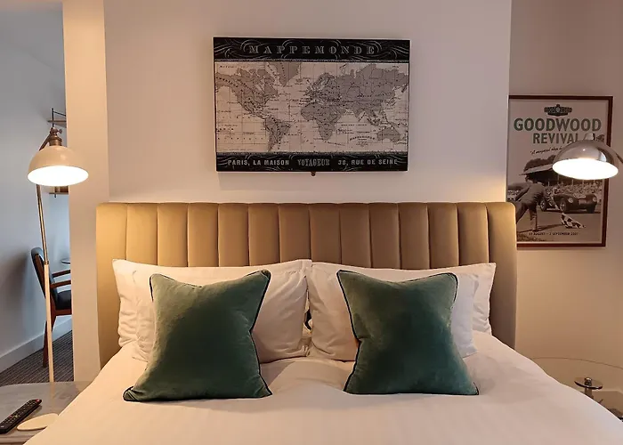 Regency Rooms
