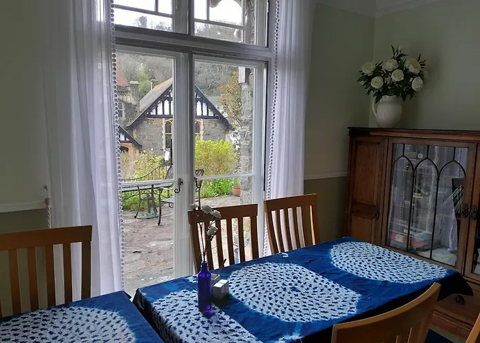 Gable Lodge Guest House