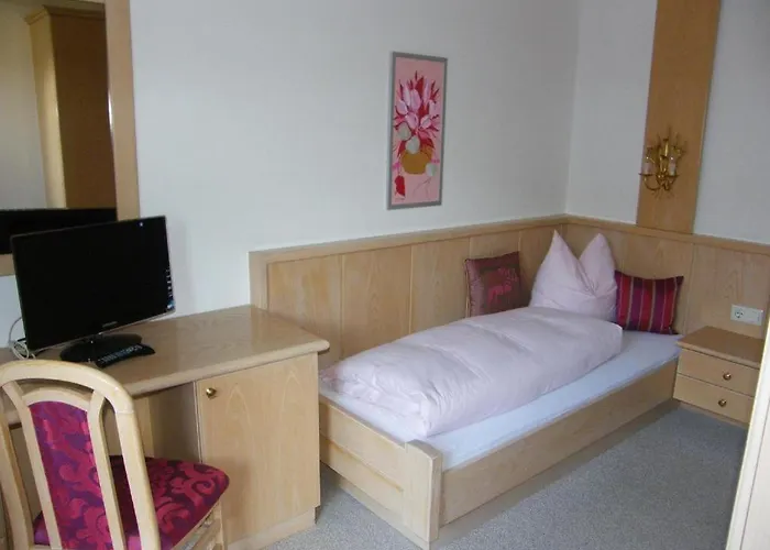 Katharina'S Sleepover - Budget Holiday Home Kaprun