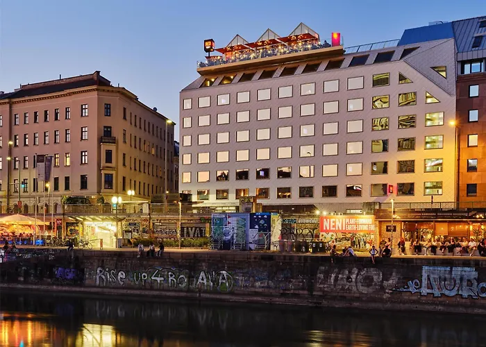 Radisson Red Hotel, Vienna