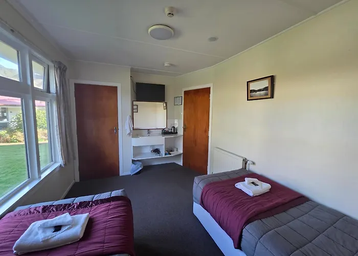 South Sea Hotel - Stewart Island