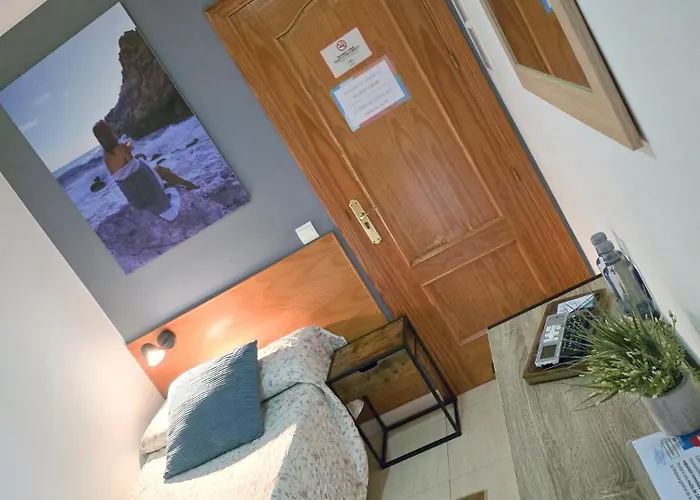 Hostal La Estacion Benajarafe