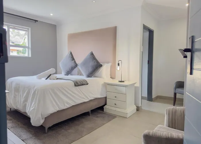 Amoris Guesthouse - Hillcrest Brooklyn