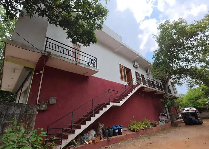 Green Mart Family Rest Anuradhapura