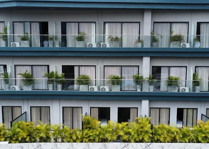 Fr Hotel