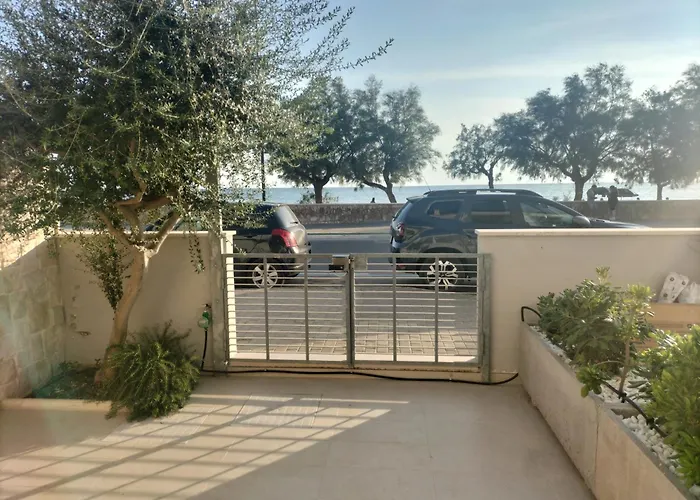 Ariadimare Rooms Torre Ovo
