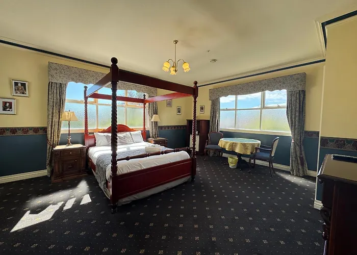 Toorak Manor Hotel Free Parking