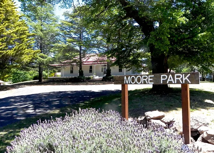 Moore Park Inn