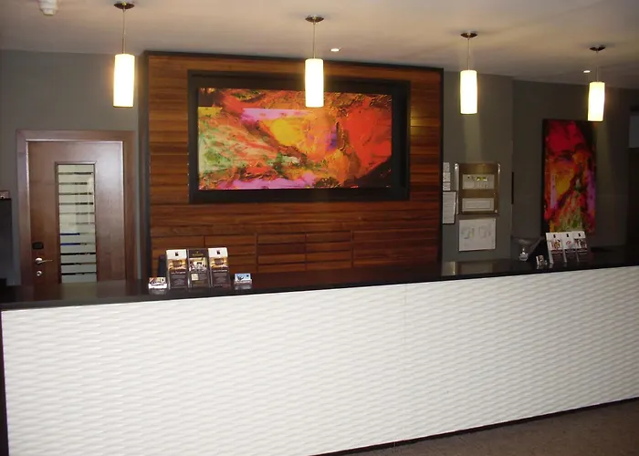 Aubrey Park Hotel