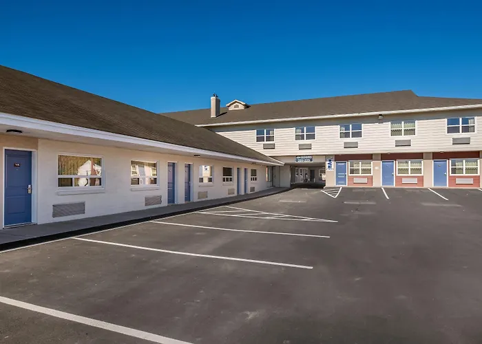 Motel 6-Moncton, Nb