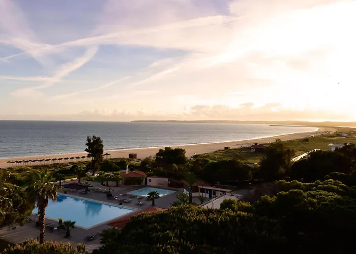 Pestana D. João II Beach&Golf Resort