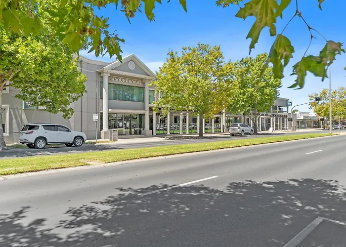 Sherbourne Terrace Hotel