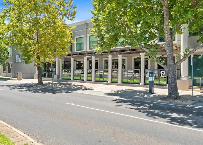 Sherbourne Terrace Hotel