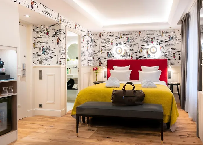 Hotel Cambon
