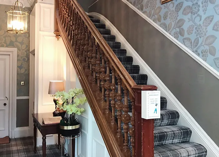 Alexander Guest House