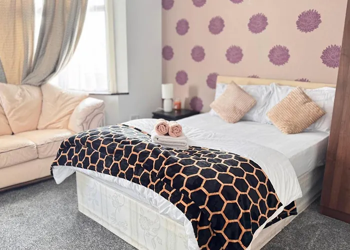 Panthea Home