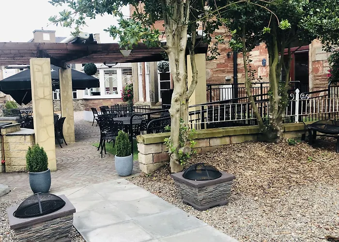Redcliffe Hotel