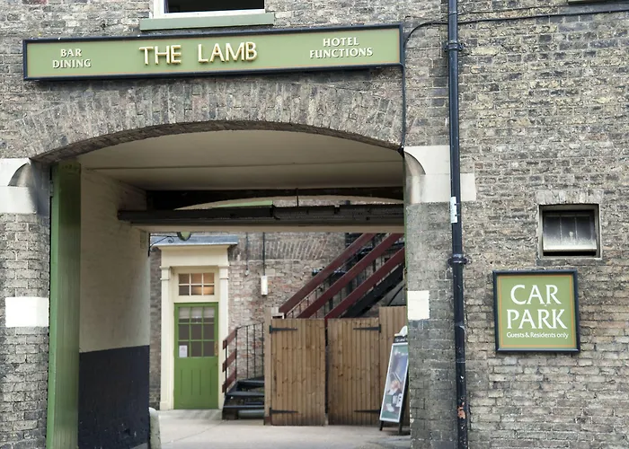 Lamb Hotel By Greene King Inns