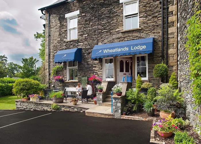 Wheatlands Lodge- - Award Winning - Adult Only - Free Car Park-Free Off Site Health Club Access