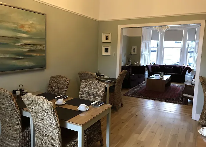 Bythesea Guest House License Sa-00247-F
