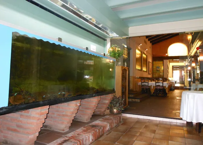 Hostal Can Pou Vidreres