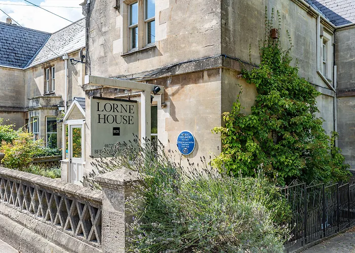 Lorne House Bed & Breakfast