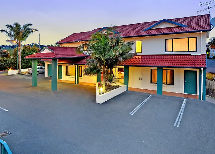 Academy At Botany Motor Inn