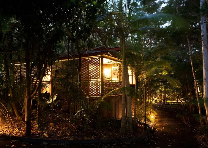 Amore On Buderim Rainforest Cabins