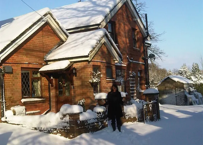 Anand Lodge Royal Tunbridge Wells