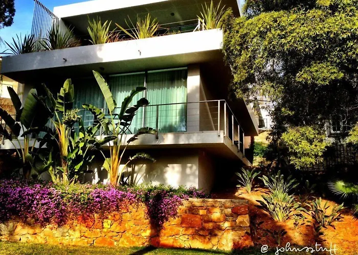 Casa Vela Boutique House & Spa Cascaes