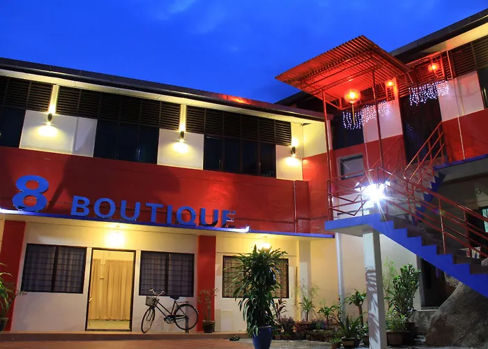 8 Boutique By The Sea Hotel Tanjung Tokong