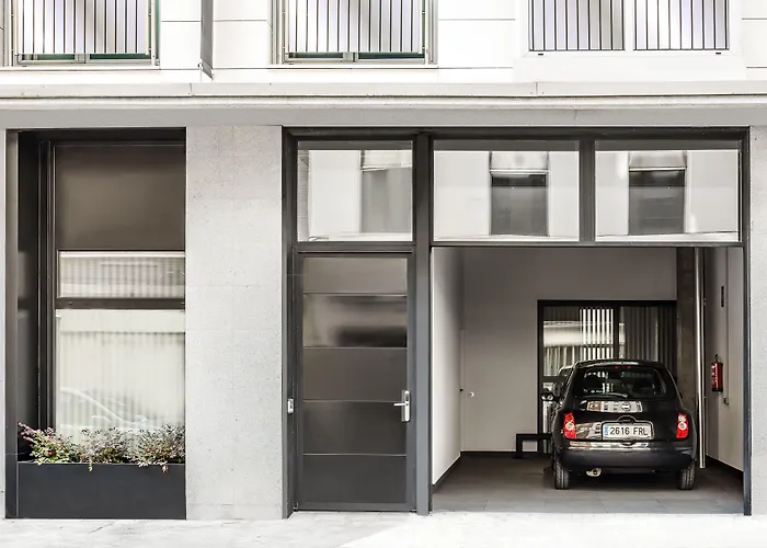 Eric Voekel Boutique Apartments - Atocha Suites