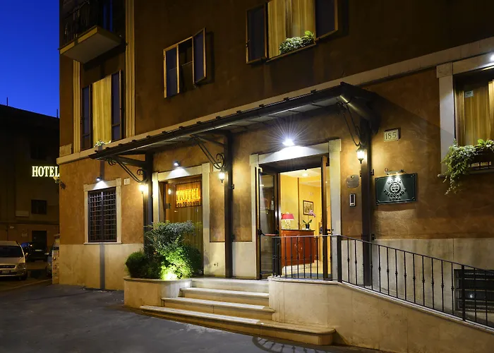 Hotel Tuscolana