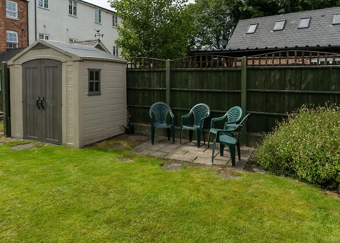 The Lawns Guest House