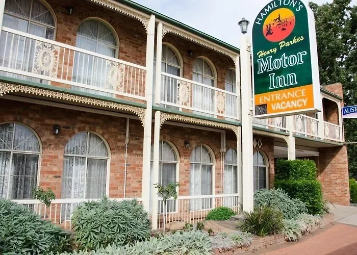 Hamilton Henry Parkes Motor Inn