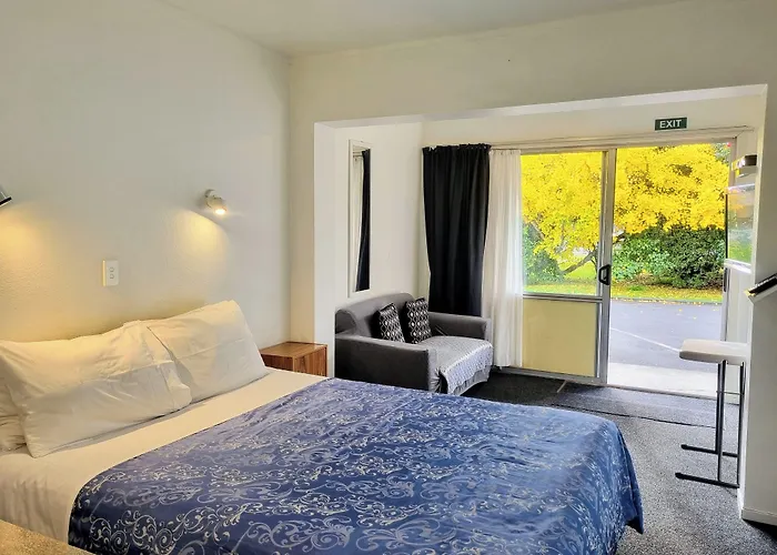 Cambrian Lodge Motel
