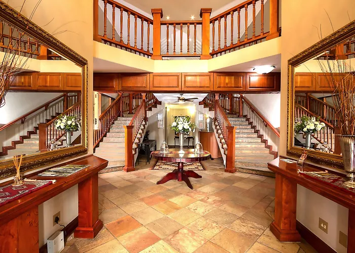 Leopardsong Manor