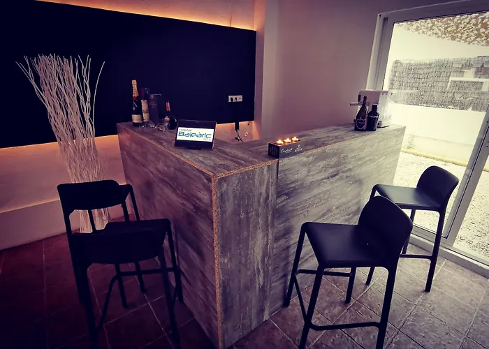 Hostal Balearic (Adults Only)