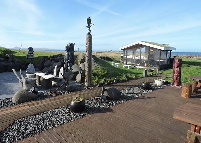 Hlid Fisherman'S Village