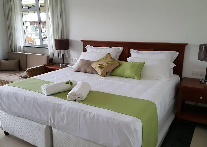 Bambous River Lodge Bel Ombre