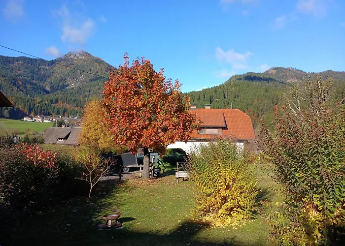 Pension & Apartments Weißbriach