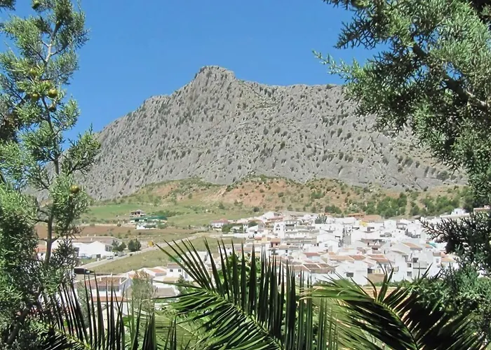 Hostal Vista a la Sierra Valle de Abdalajís