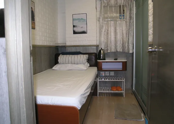 Majestic 7 Guesthouse Kowloon 