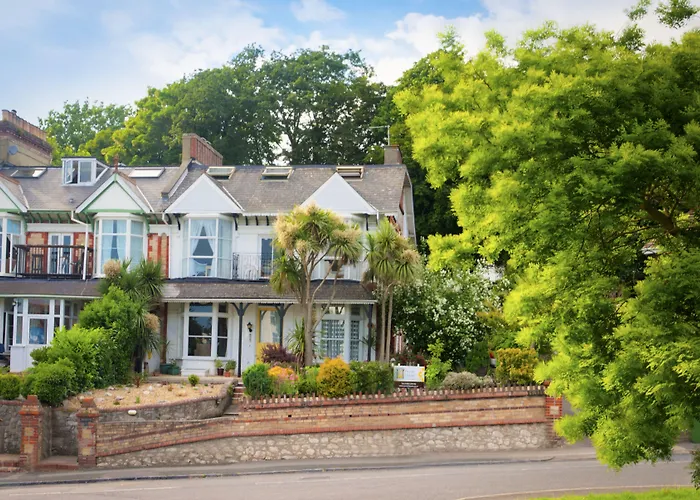 Avron House