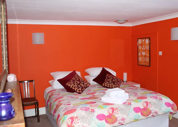 Circles Guest House