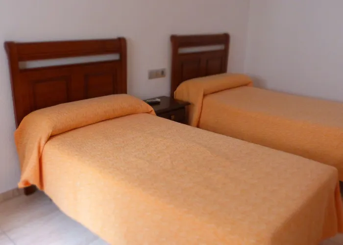 Hostal Restaurante La Masía
