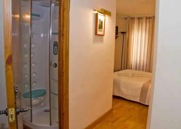 Hostal Las Coronas