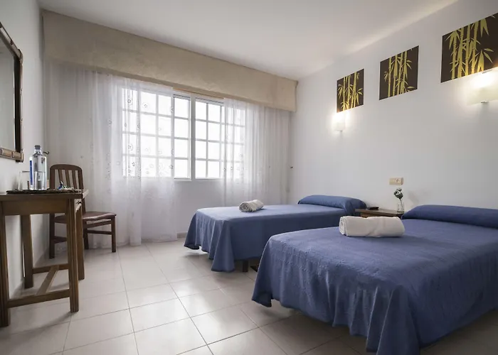 Dukes Habitaciones Playa de Bascuas
