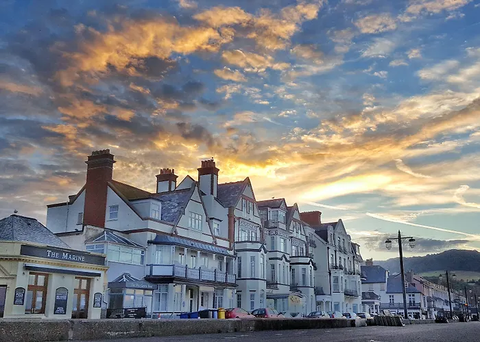 The Kingswood Hotel